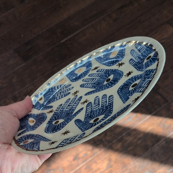 by ANTHROPOLOGIE I Insight Stoneware Plate Hamsa Blue Gold Hand Eye Pattern - Picture 10 of 12